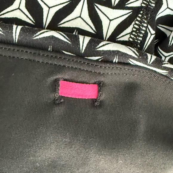 Victoria's Secret Sport Knockout Tight Leggings Sz M - Picture 9 of 11